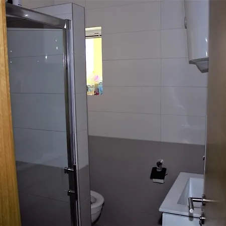 Apartament Jona Vir