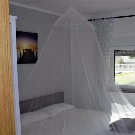 Jona Apartament